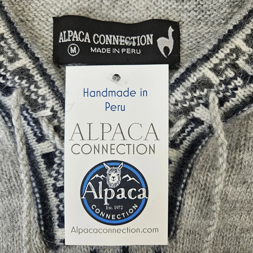 Alpaca Connection Sweater Womens Size M Gray Wool Hooded Pullover Fringe Pocket - Picture 3 of 16